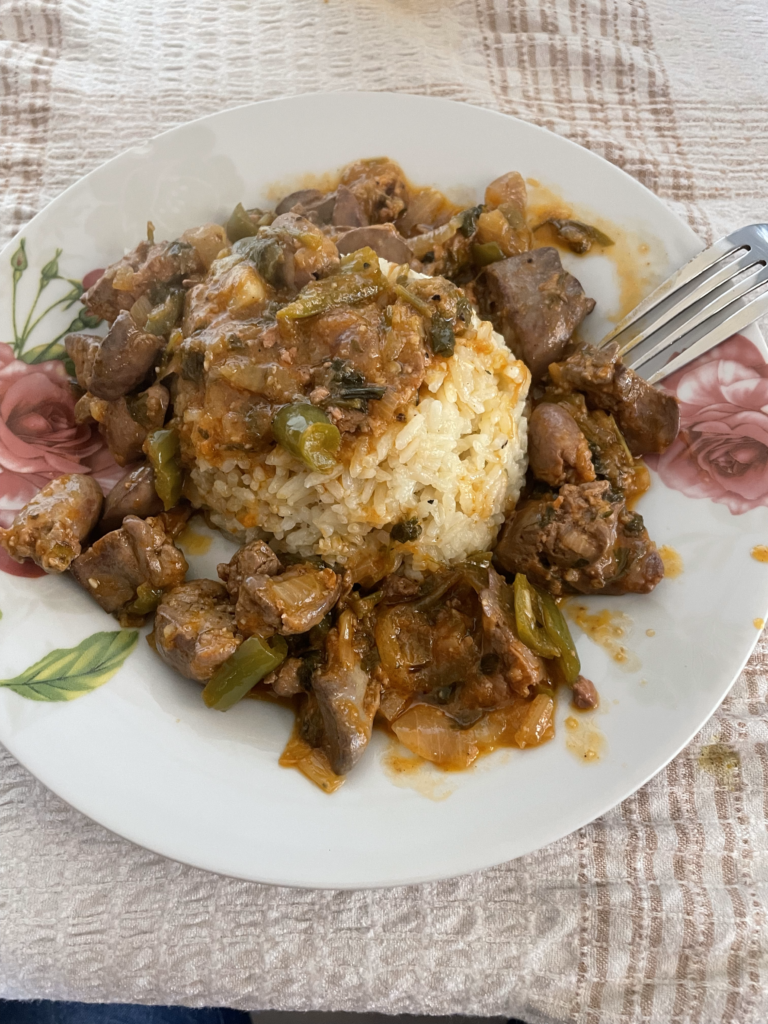 Spicy Chicken Livers in tomato sauce with rice